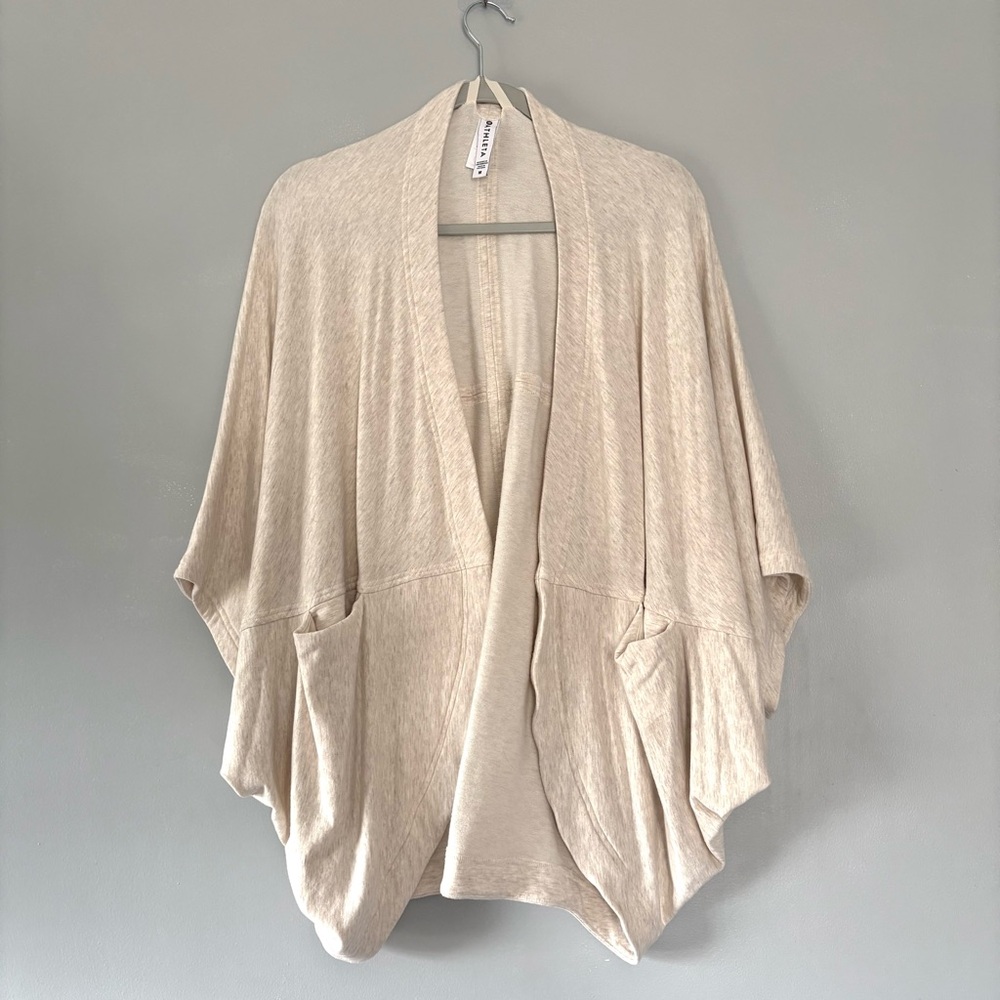 Athleta Cocoon Wrap Oatmeal Athleisure Layering
Open-Front Sweater Shrug